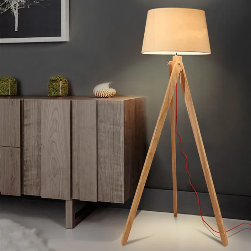 Скандинавский постмодернистски – обзор и цена Floor Lamp Tripod